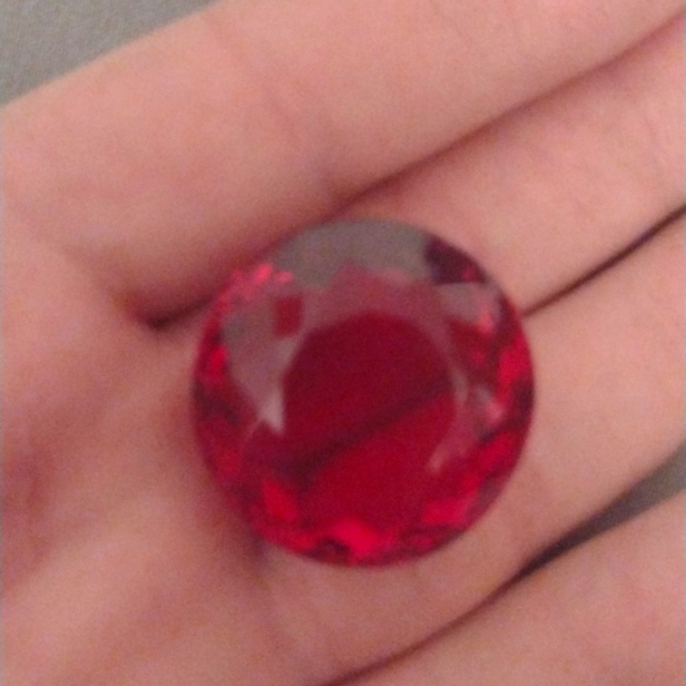 COPY - 85Ct Ruby with certification of authentication